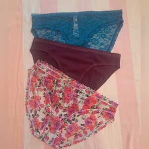 VS panties bundle (S) NWT